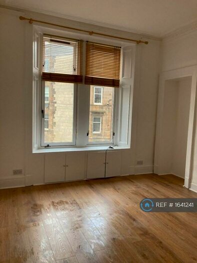 1 Bedroom Flat To Rent In Cumbernauld Road, Glasgow, G31