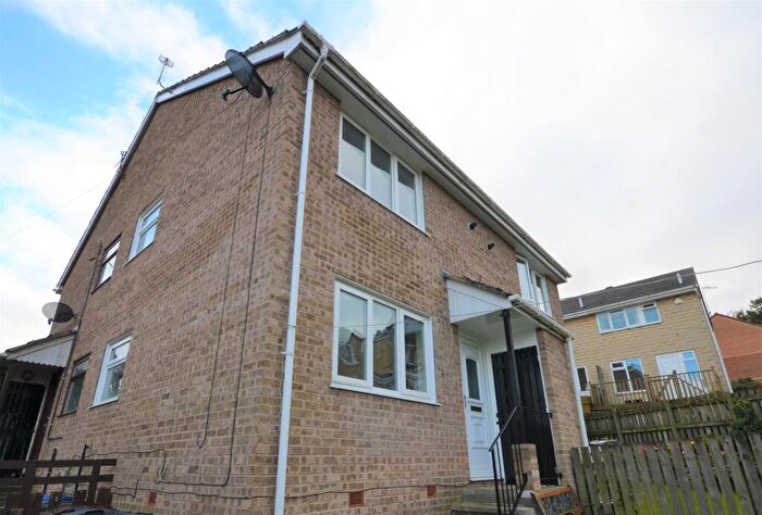 1 Bedroom Maisonette To Rent In Dorian Close, Eccleshill, BD10