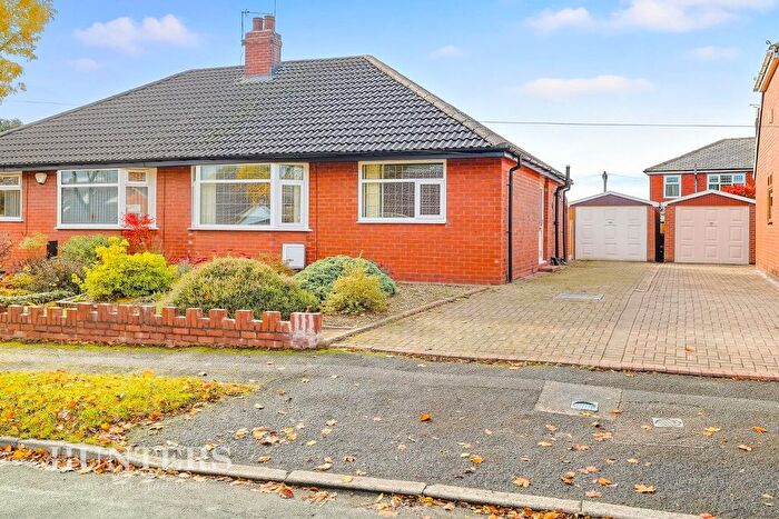2 Bedroom Semi Detached Bungalow For Sale In North Gate, Garden Suburbs, Oldham, OL8