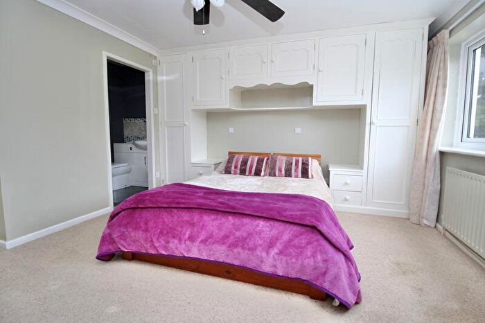 4 Bedroom Detached House For Sale In Old Bridge Close, Bursledon, SO31