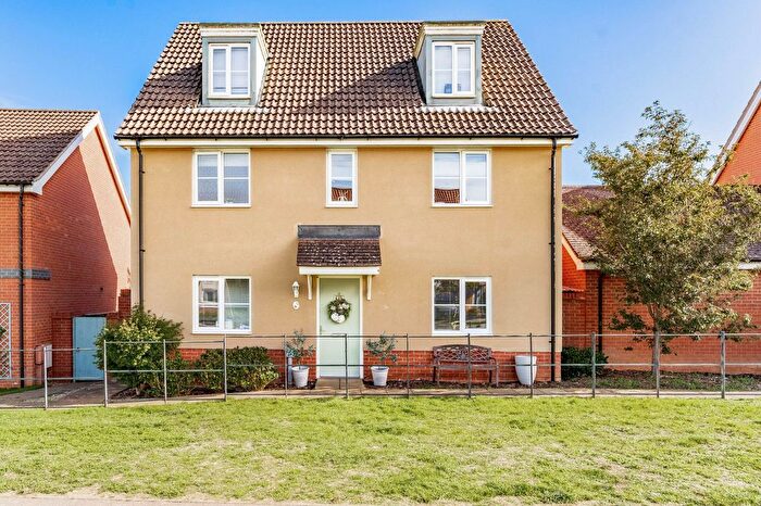 5 Bedroom Detached House For Sale In Poethlyn Drive, Costessey, NR8
