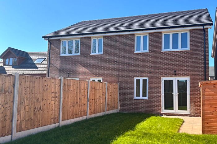 3 Bedroom Semi-detached House For Sale In Wharton Road, Winsford, CW7