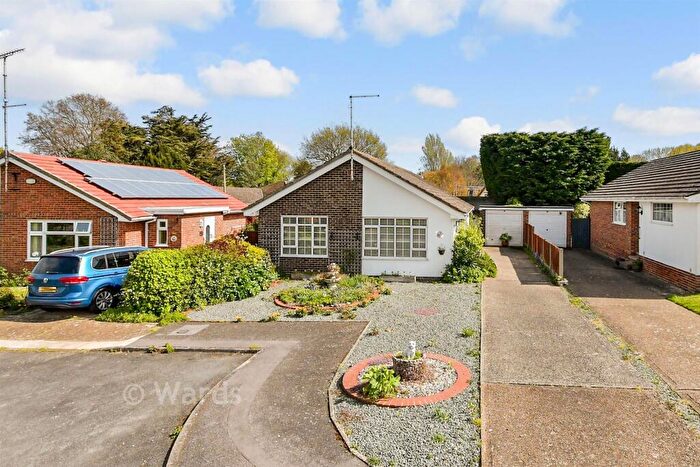 3 Bedroom Detached Bungalow For Sale In Greenacre Drive, Walmer, Deal, Kent, CT14