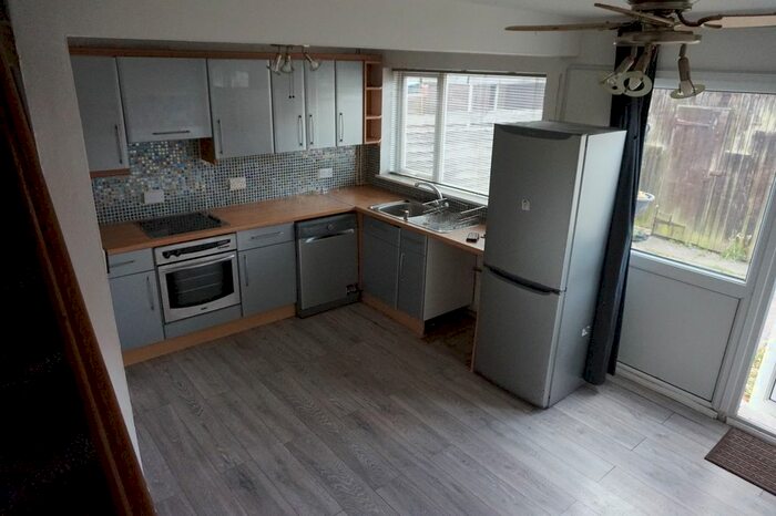 3 Bedroom Terraced House To Rent In The Hawthorns, Cardiff, CF23