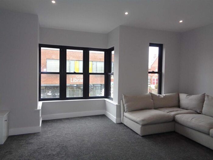 2 Bedroom Flat To Rent In Sutton Park Road, Seaford, BN25