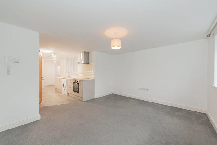 2 Bedroom Flat To Rent In Hanover Buildings, Southampton, SO14