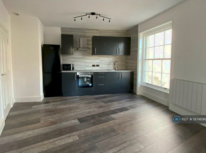 1 Bedroom Flat To Rent In Spencer Street, Leamington Spa, CV31