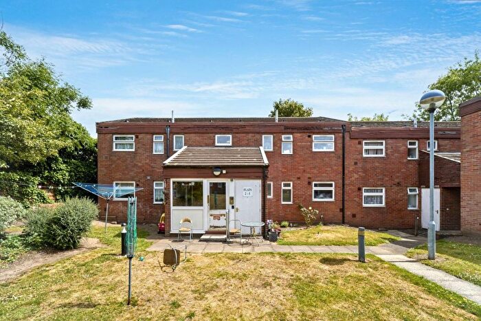 1 Bedroom Flat For Sale In , The Furlong, Wednesbury, WS10