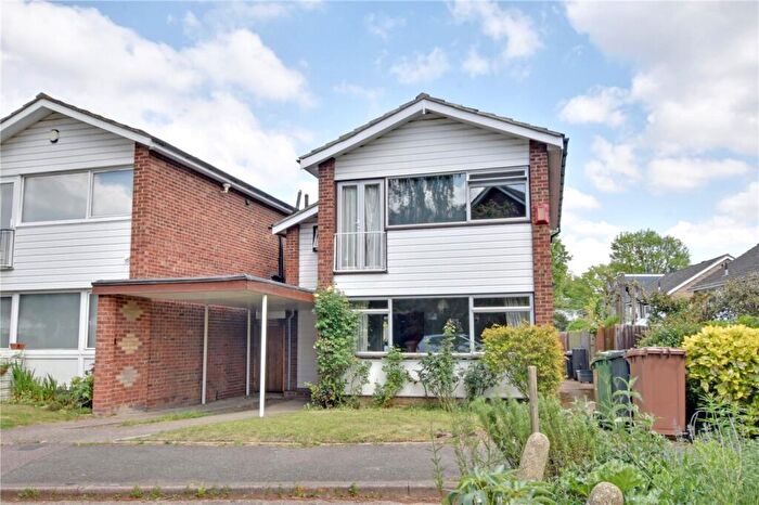 3 Bedroom Detached House For Sale In Heathlee Road, Blackheath, London, SE3