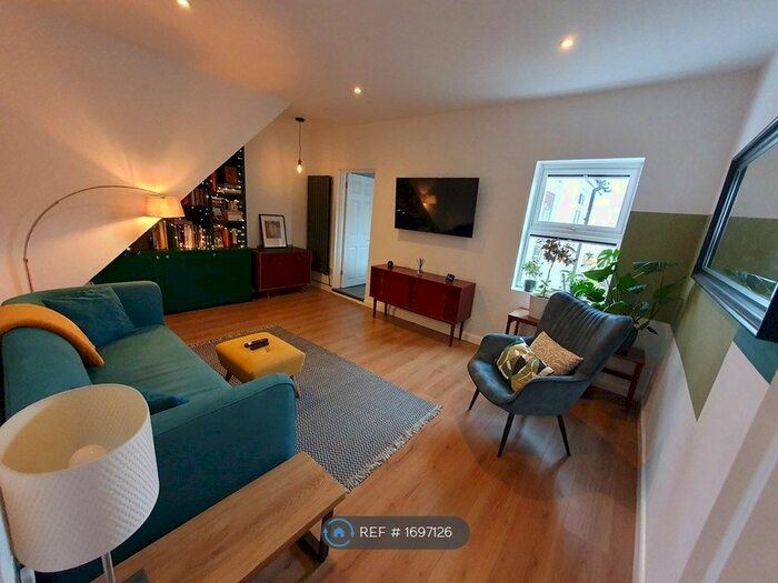 1 Bedroom Flat To Rent In Holland Road, London, SE25