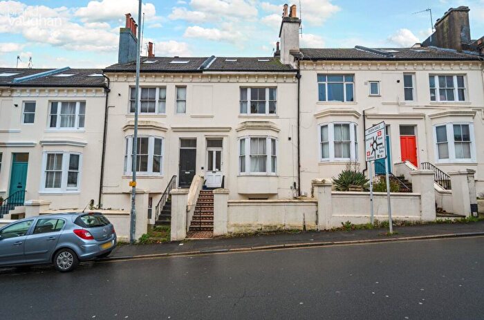 1 Bedroom Flat For Sale In Chatham Place, Brighton, BN1