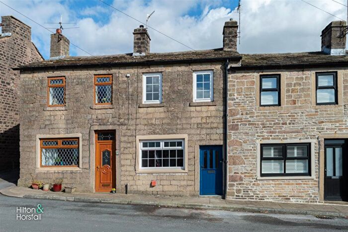 1 Bedroom Property To Rent In Emmott Lane, Laneshawbridge, Colne, BB8