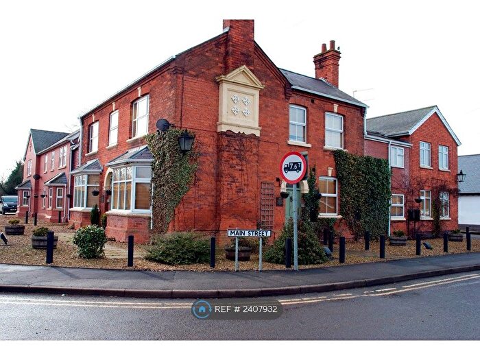 2 Bedroom Flat To Rent In Four Crosses House, Rugby, CV23