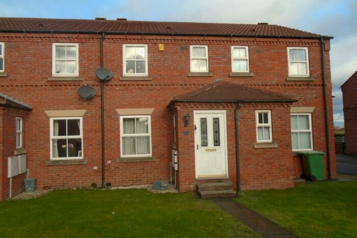 2 Bedroom Terraced House To Rent In Knavesmire, Rothwell, Leeds, LS26