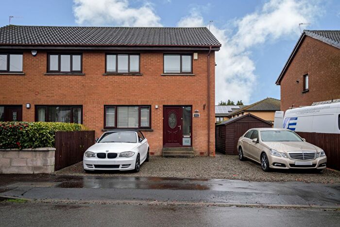 3 Bedroom Semi Detached House For Sale In Moorpark Avenue, Glasgow, G52