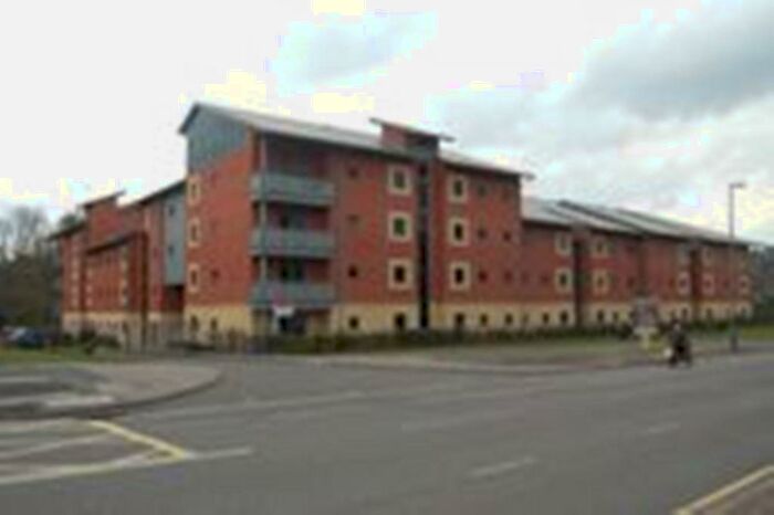2 Bedroom Flat To Rent In Bournbrook Court, Bristol Road, Selly Oak, Birmingham, B5