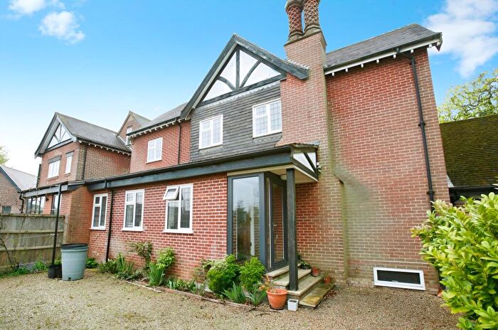 3 Bedroom Semi-Detached House To Rent In Colney Lane, Cringleford, NR4