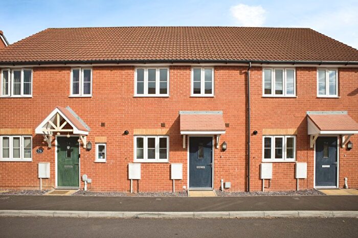 3 Bedroom Terraced House To Rent In Fosse Park Road, Yeovil, Somerset, BA20
