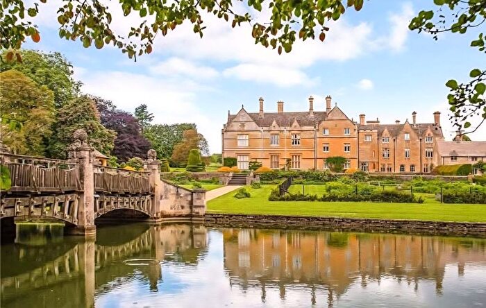 2 Bedroom Flat For Sale In Brockhampton, Cheltenham, GL54