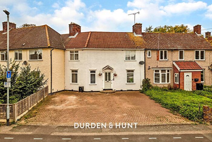 4 Bedroom Terraced House For Sale In Sterry Crescent, Dagenham, RM10