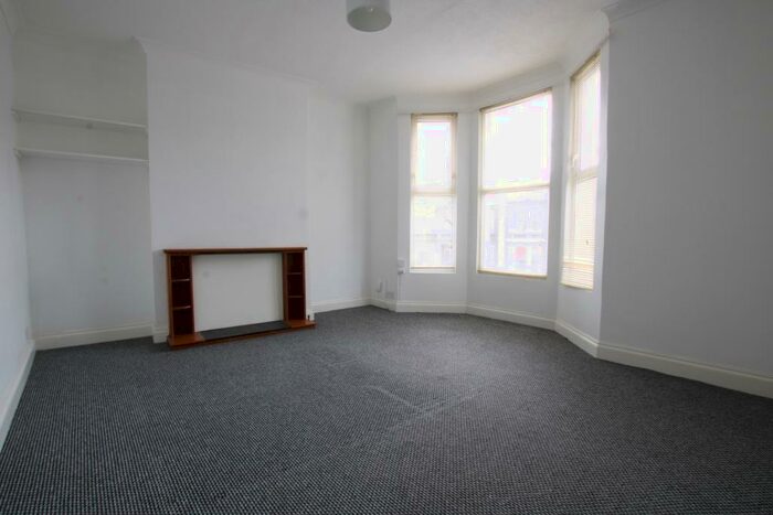 2 Bedroom Maisonette To Rent In Sackville Road, Hove, BN3