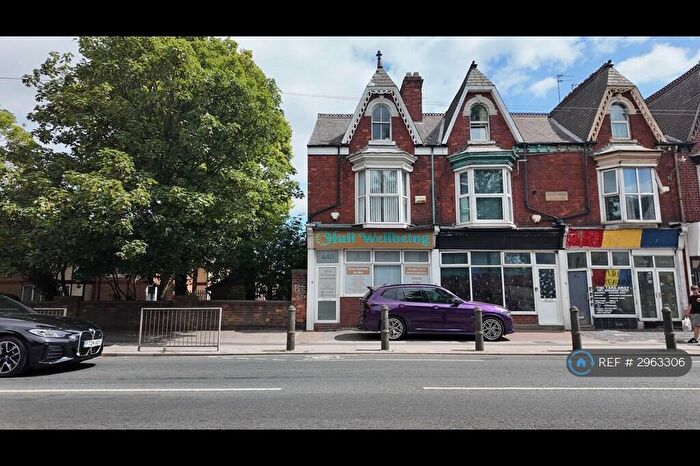 4 Bedroom Flat To Rent In Beverley Road, Hull, HU5