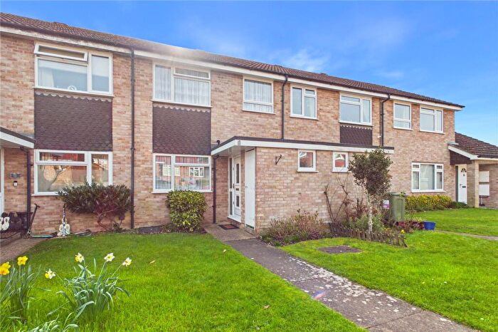 3 Bedroom Terraced House For Sale In Gilroy Close, Newbury, Berkshire, RG14