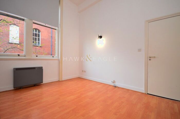 2 Bedroom Flat To Rent In Fairfield Road, London, Greater London., E3