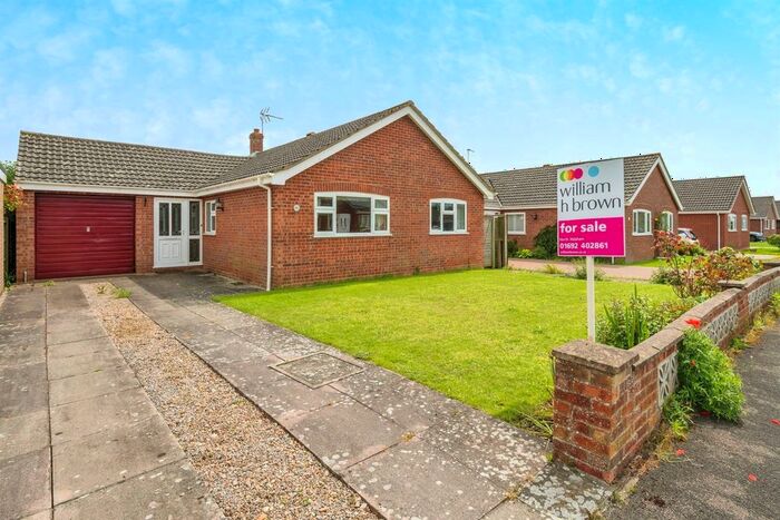 3 Bedroom Detached Bungalow For Sale In Mill Road, North Walsham, NR28