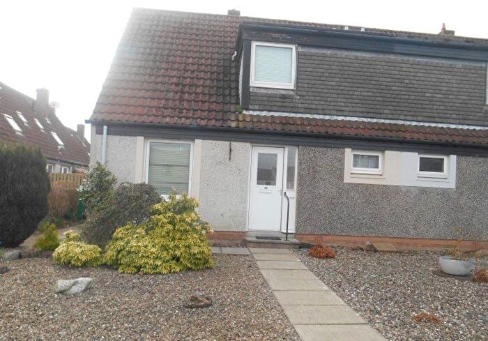 2 Bedroom Detached House To Rent In Lamberton Place, Fife, KY16