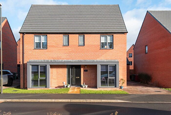 4 Bedroom Detached House For Sale In Hill Street, Wingerworth, S42