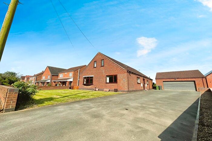 4 Bedroom Bungalow To Rent In Tranmore Lane, Eggborough, Goole, North Yorkshire, DN14