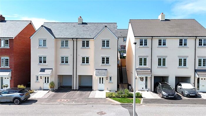 4 Bedroom Semi-Detached House For Sale In Ruby Close, Holsworthy, Devon, EX22