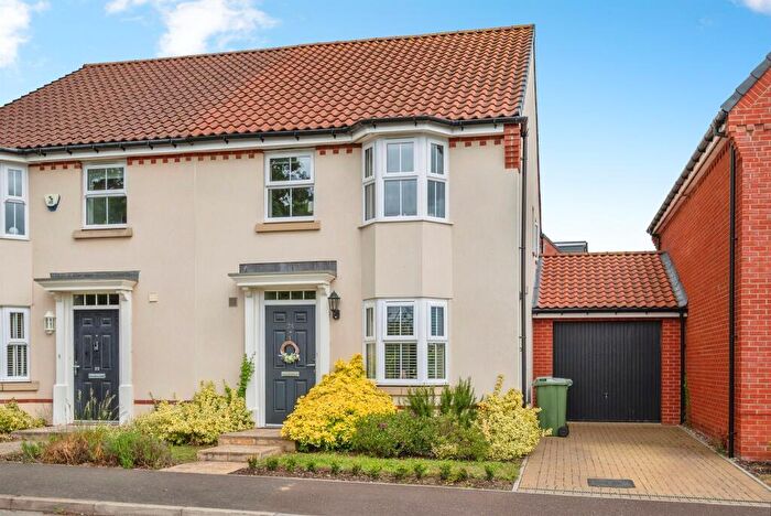 3 Bedroom Semi Detached House For Sale In Sir Williams Lane, Aylsham, Norwich, NR11