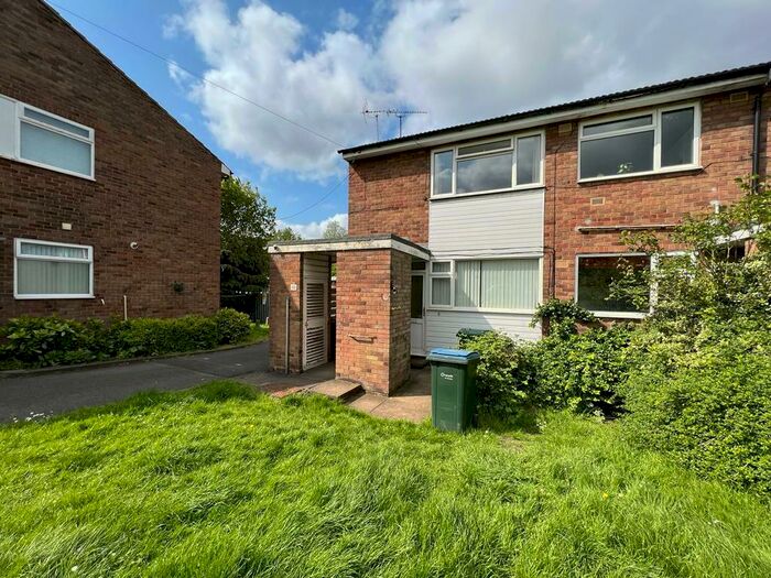 2 Bedroom Maisonette To Rent In Crowmere Road, Walsgrave, Coventry, CV2