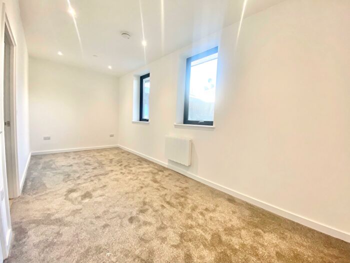 2 Bedroom Apartment To Rent In Ashwood Way, Basingstoke, RG23