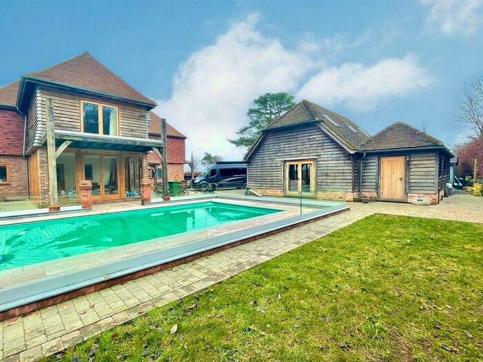 1 Bedroom Detached House To Rent In The Pool House, Winchester Road, Four Marks, Alton GU34