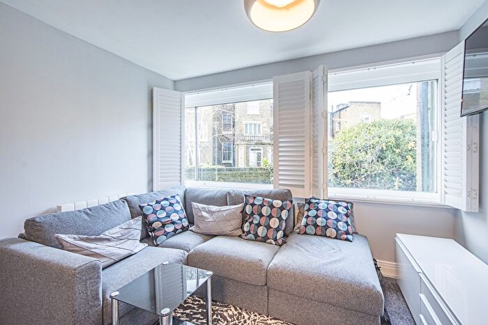 1 Bedroom Flat To Rent In Lexham Gardens, London, W8