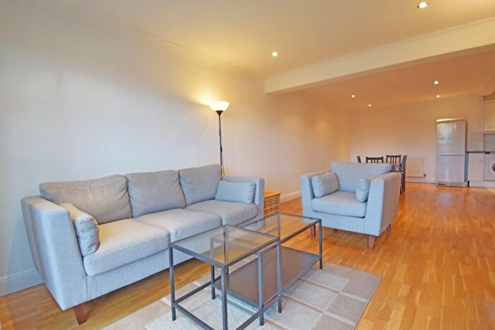 2 Bedroom Apartment To Rent In Copperfield Road, London, E3