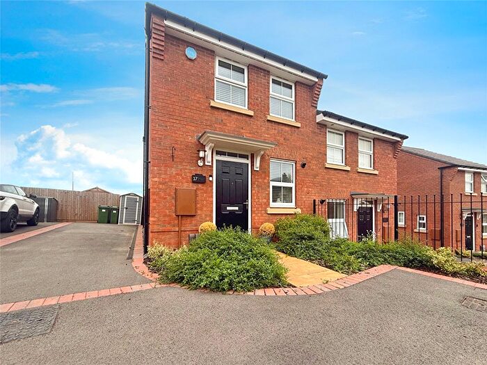 2 Bedroom Semi-Detached House For Sale In White Adder Way, New Lubbesthorpe, Leicester, LE19