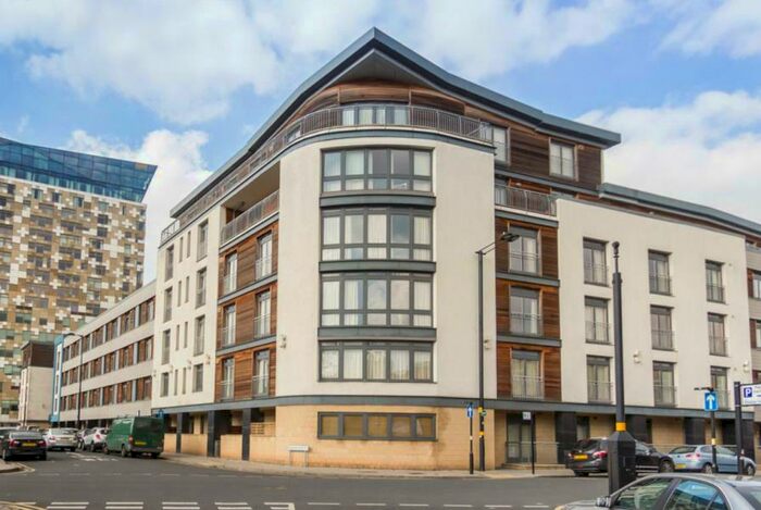 2 Bedroom Apartment To Rent In The Postbox, Upper Marshall Street, Birmingham, B1
