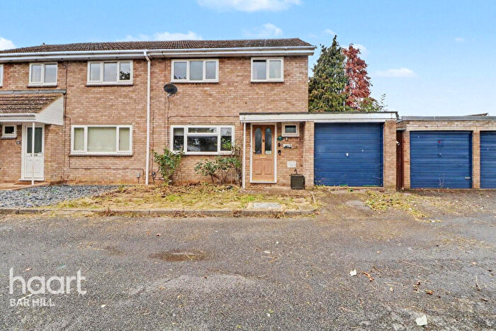 3 Bedroom Semi-Detached House For Sale In Greengarth, St Ives, PE27