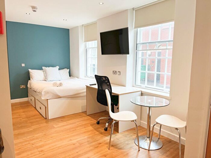 Studio To Rent In Harford House, Frogmore Street, Bristol, BS1