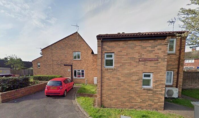 2 Bedroom Flat For Sale In Matlock Court, Nottingham, Nottinghamshire, NG10