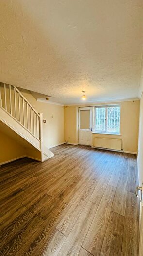 2 Bedroom Terraced House To Rent In Dahlia Gardens, Ilford, IG1