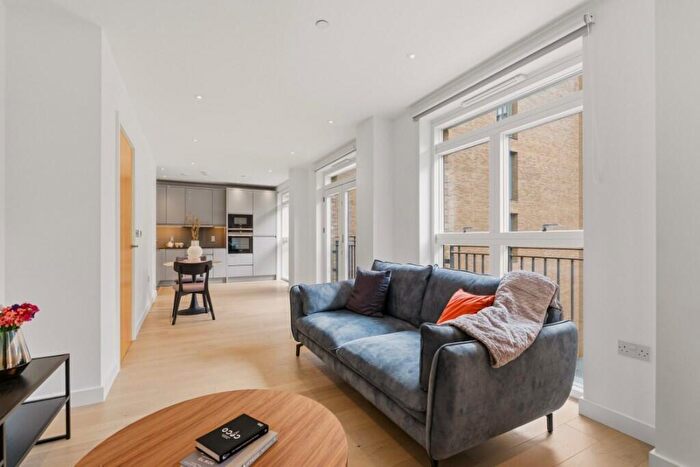 1 Bedroom Flat To Rent In Florence House, Lundy Close, London, NW9