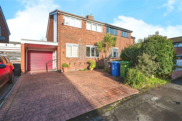 3 Bedroom Semi Detached House For Sale In Camborne Road, Warrington, Cheshire, WA5