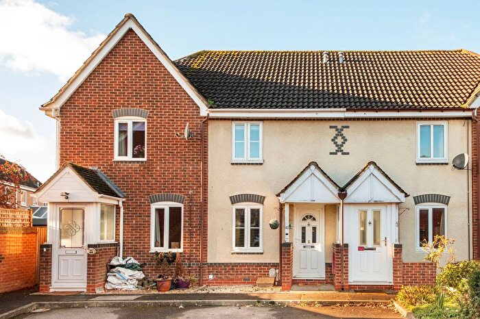 2 Bedroom Terraced House For Sale In Orwell Drive, Didcot, OX11