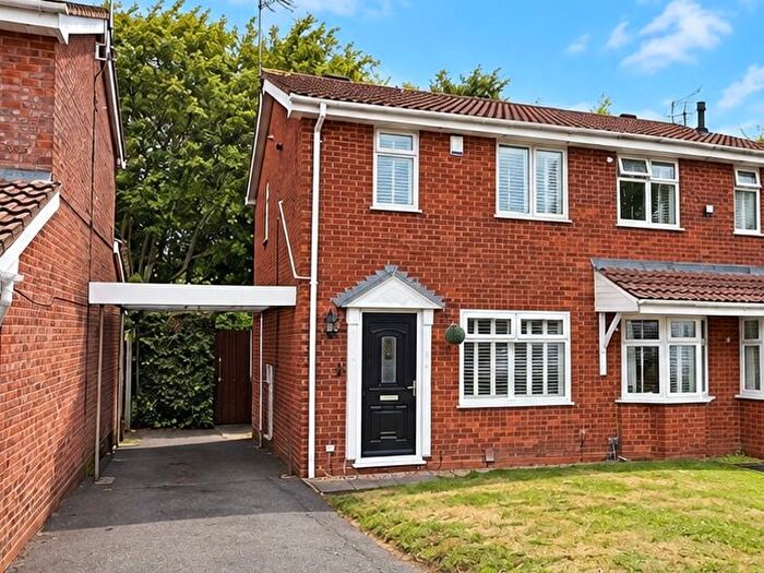 2 Bedroom Semi-Detached House For Sale In Ragley Drive, Willenhall, Wolverhampton, WV13
