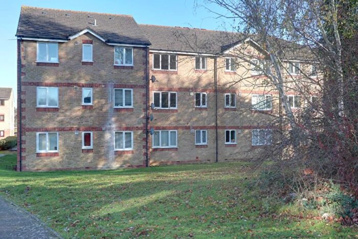 1 Bedroom Flat For Sale In Prestatyn Close, Stevenage, SG1